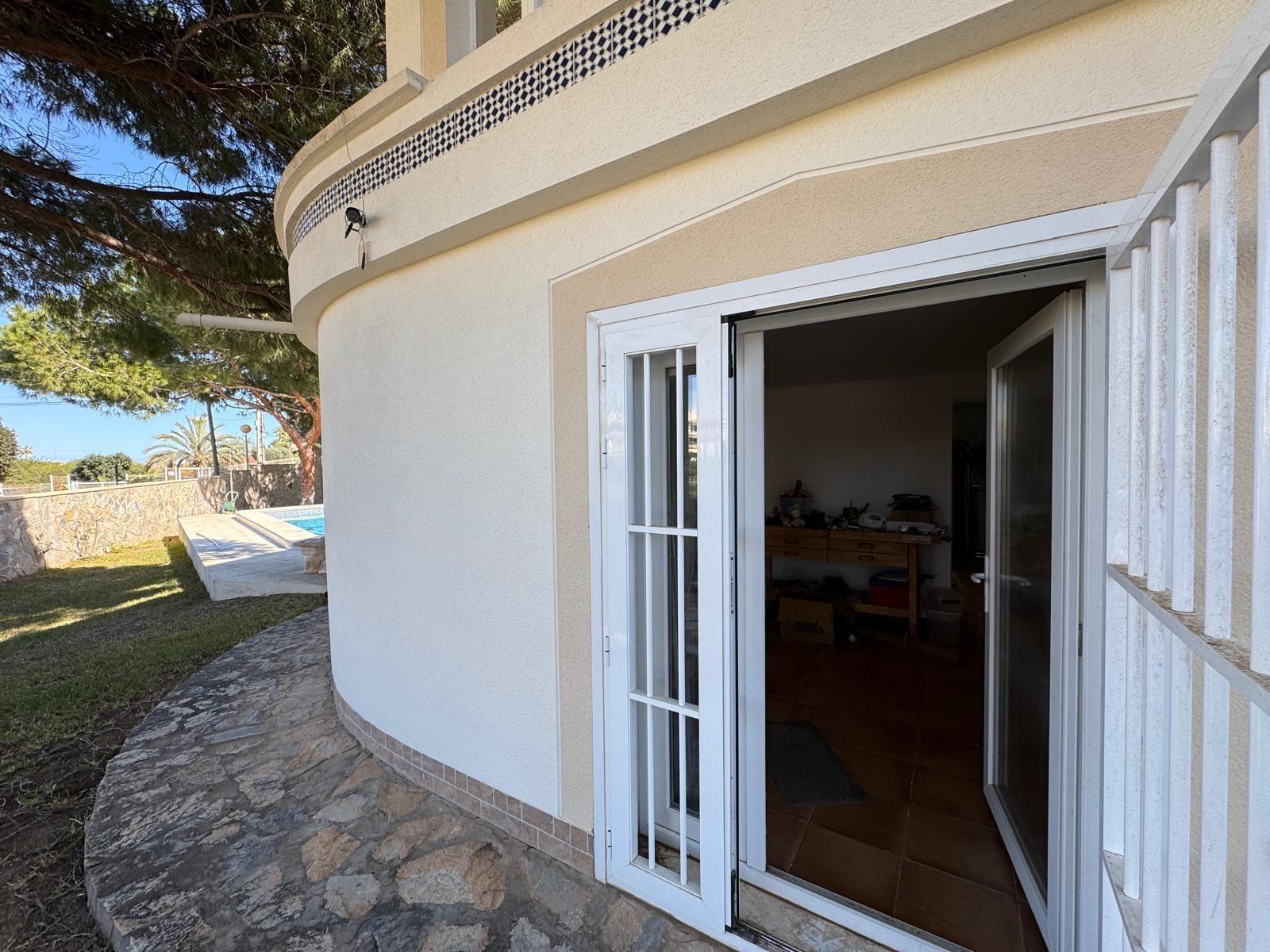 Villa en Cabo Roig, Alicante, España 3 dormitorios, 172 m2 No. 109471