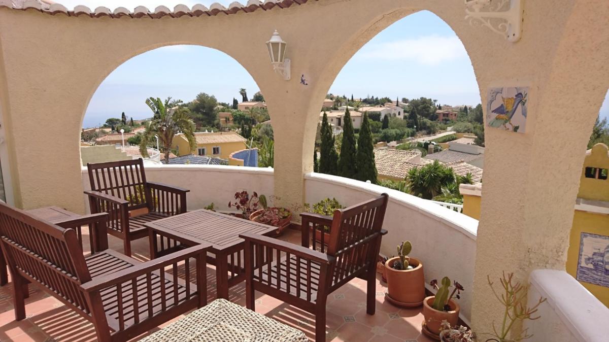 Villa a Benitachell, Alicante, Spagna 5 camere da letto, 330 mq. N° 113087