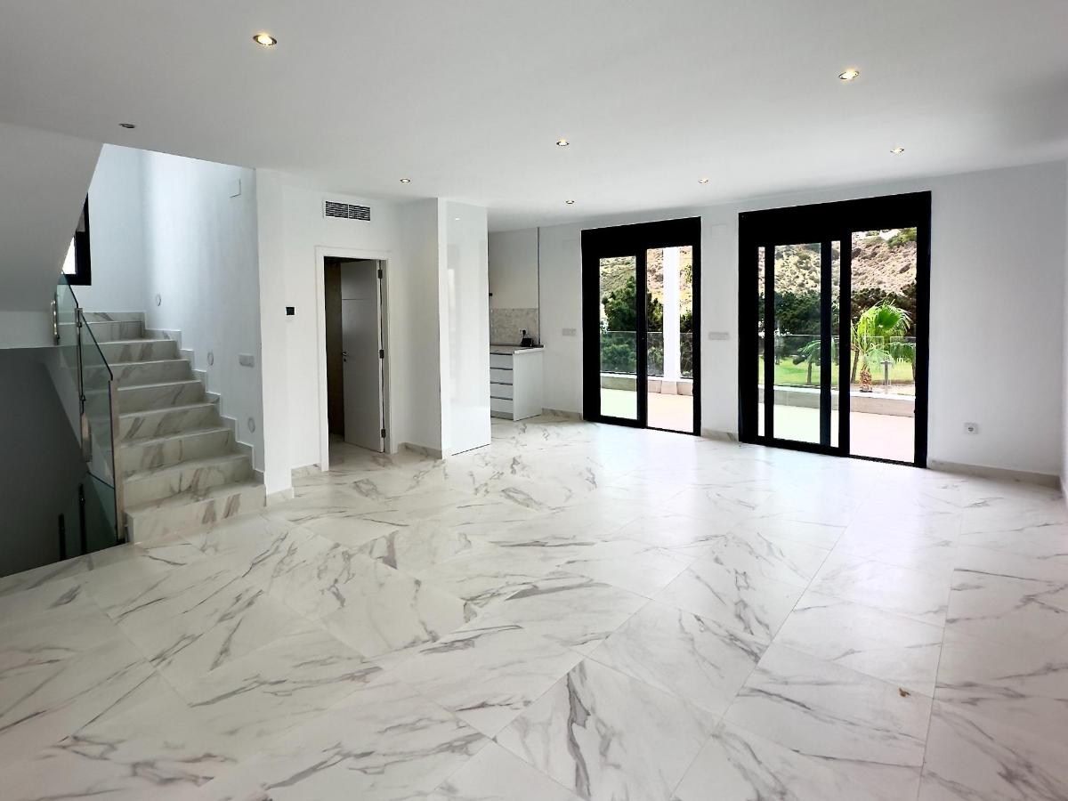 Huvila Ciudad Quesada, Alicante, Espanja 4 makuuhuonetta, 124 m2 No. 113090
