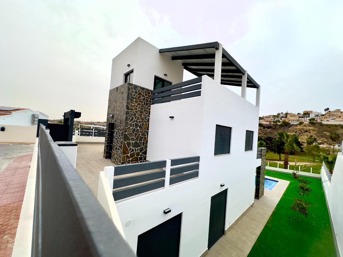 Huvila Ciudad Quesada, Alicante, Espanja 4 makuuhuonetta, 124 m2 No. 113090