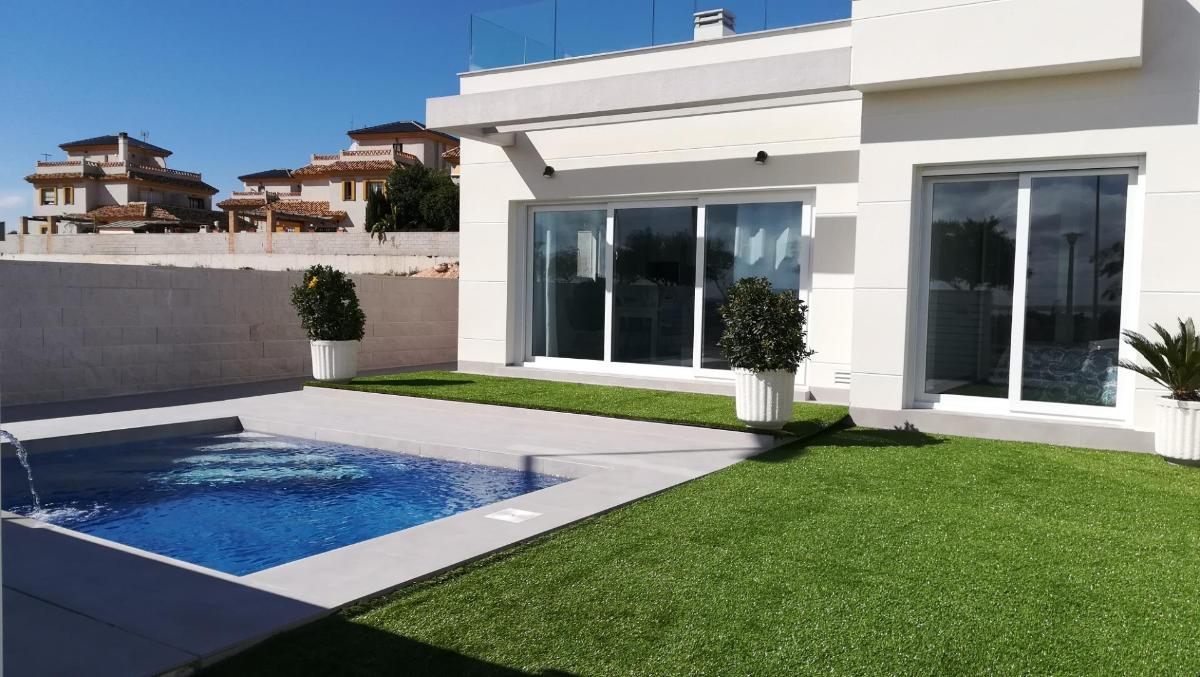 Huvila Los Montesinos, Alicante, Espanja 3 makuuhuonetta, 85 m2 No. 113088