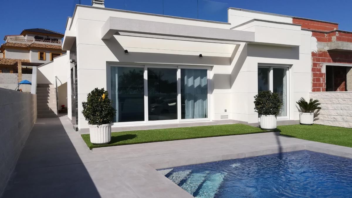 Huvila Los Montesinos, Alicante, Espanja 3 makuuhuonetta, 85 m2 No. 113088