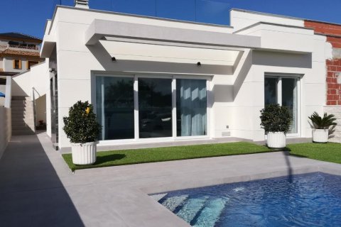 Villa in Los Montesinos, Alicante, Spanien 3 Schlafzimmer, 85 m2 Nr. 113088