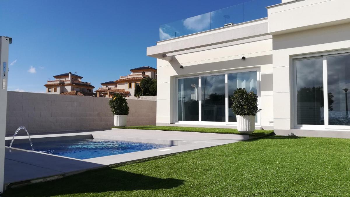 Huvila Los Montesinos, Alicante, Espanja 3 makuuhuonetta, 85 m2 No. 113088