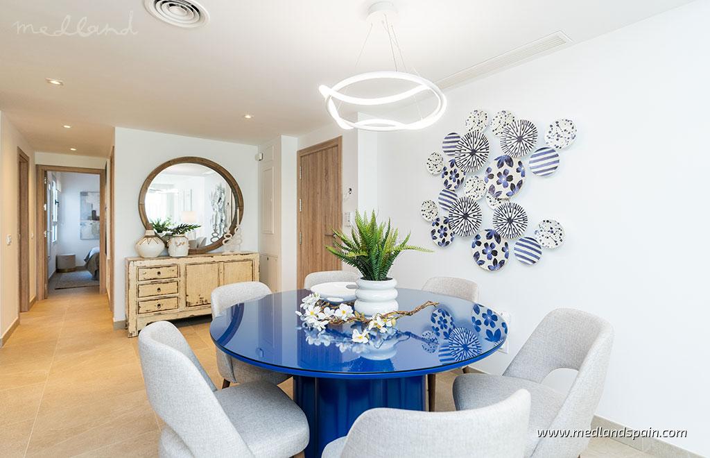 Apartment à Estepona, Malaga, Espagne 2 chambres, 83 m2 No. 104738