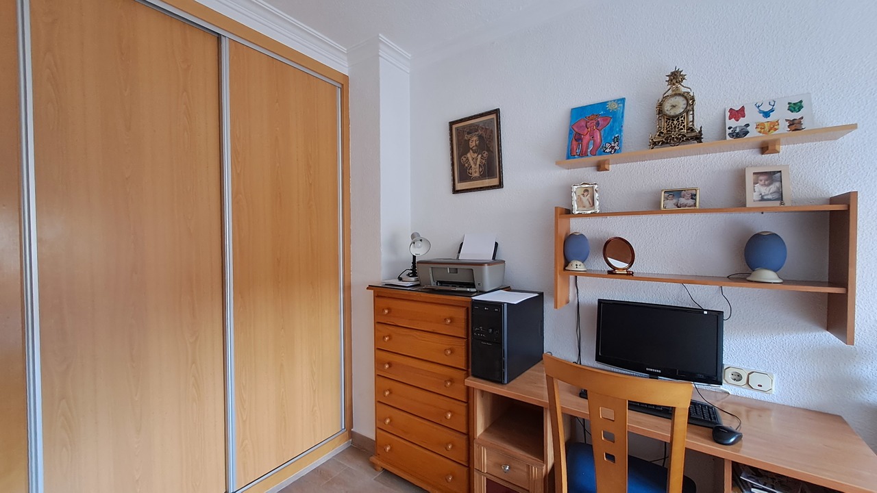 Kaupunkipientalo Benijofar, Alicante, Espanja 3 makuuhuonetta, 129 m2 No. 115953
