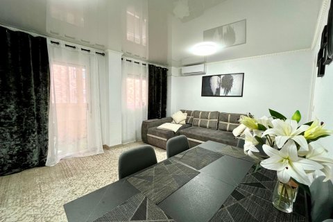 Huoneisto Torrevieja, Alicante, Espanja 4 makuuhuonetta, 115 m2 No. 115957
