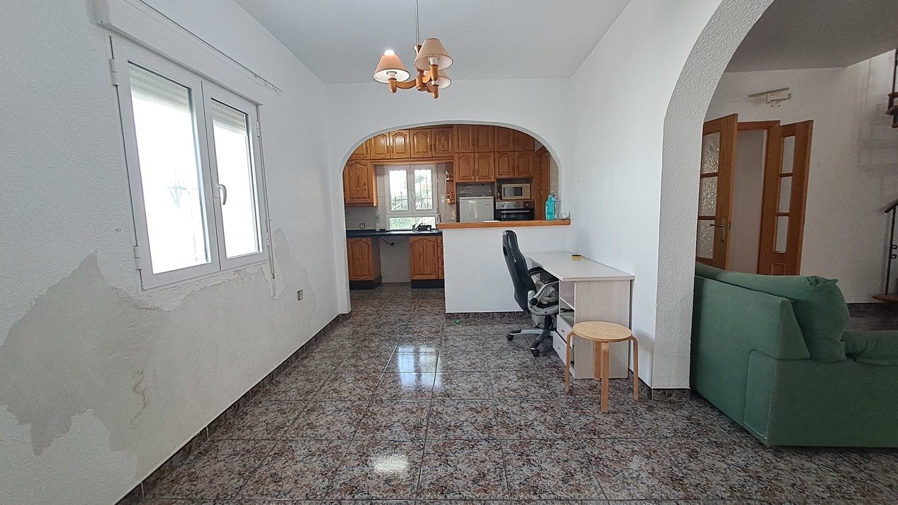 Villa i Villamartin, Alicante, Spanien 5 sovrum, 200 kvm. Nr. 115952