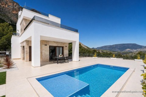 Villa en La Nucia, Alicante, España 3 dormitorios, 129 m2 No. 108879