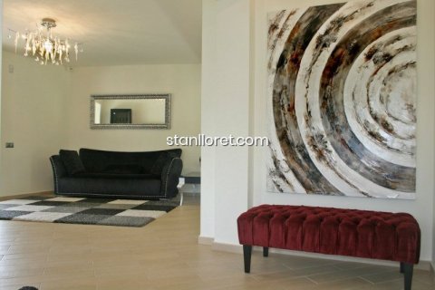 Villa in Lloret de Mar, Girona, Spanien 4 Schlafzimmer, 300 m2 Nr. 104035
