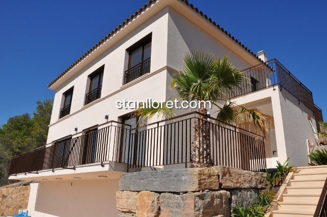 Willa w Lloret de Mar, Girona, Hiszpania 4 sypialnie, 211 mkw. nr 104034