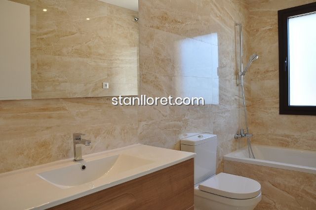 Willa w Lloret de Mar, Girona, Hiszpania 4 sypialnie, 211 mkw. nr 104034