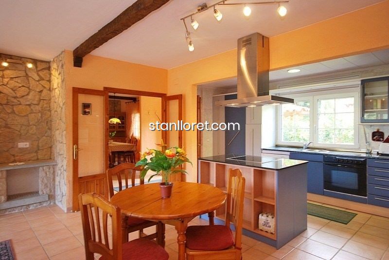 Huvila Lloret de Mar, Girona, Espanja 8 makuuhuonetta, 300 m2 No. 104033