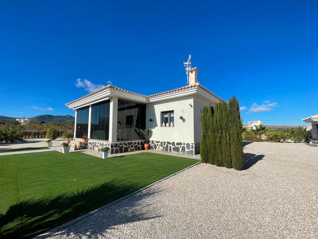 Villa in Pinoso, Alicante, Spanien 3 Schlafzimmer, 120 m2 Nr. 95002