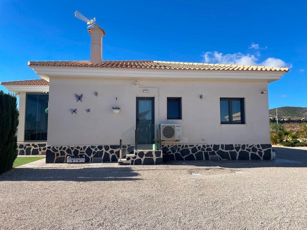 Villa in Pinoso, Alicante, Spanien 3 Schlafzimmer, 120 m2 Nr. 95002