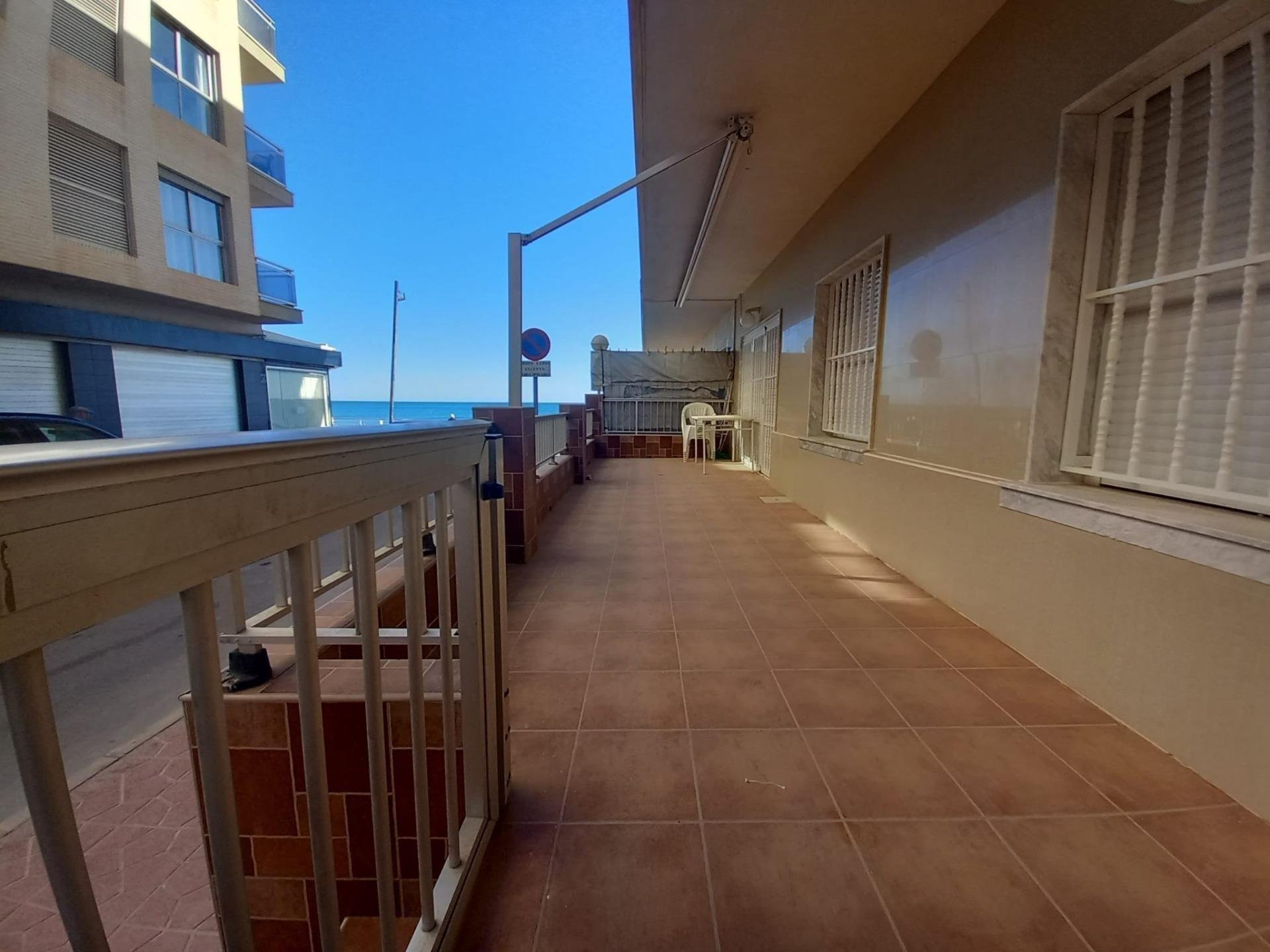 Apartament w Guardamar del Segura, Alicante, Hiszpania 3 sypialnie, 98 mkw. nr 86793