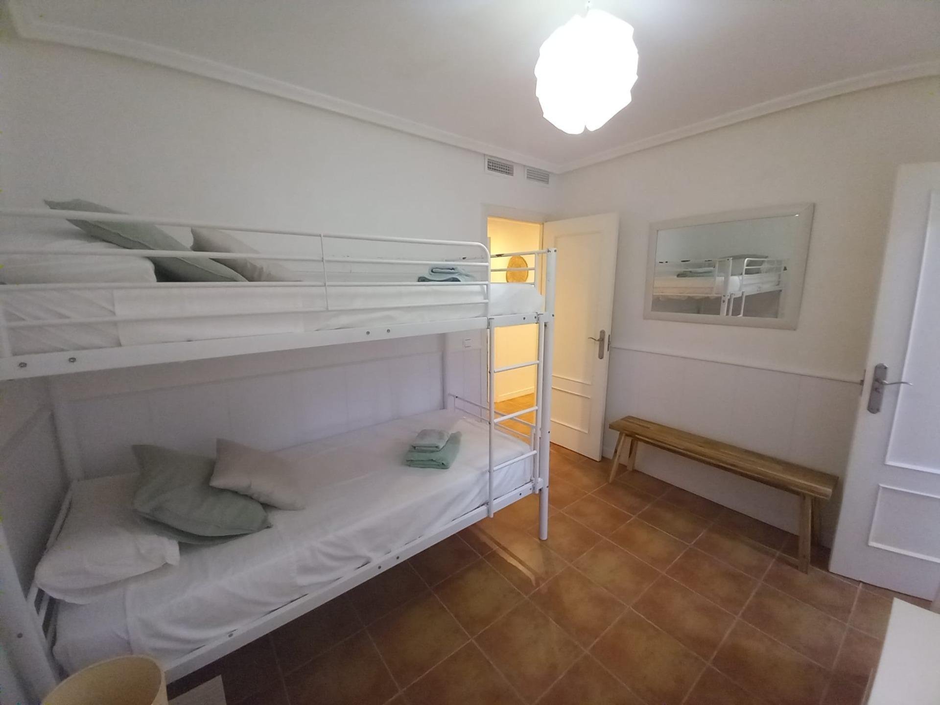 Apartament w Guardamar del Segura, Alicante, Hiszpania 3 sypialnie, 98 mkw. nr 86793