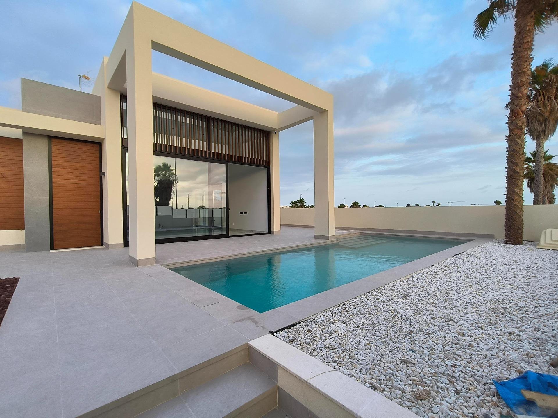Huvila Rojales, Alicante, Espanja 3 makuuhuonetta, 273 m2 No. 111364