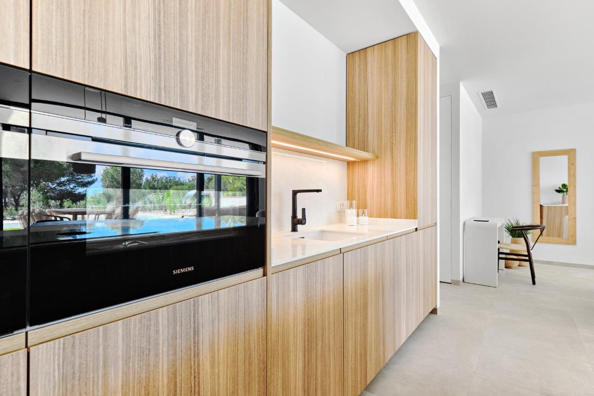 Apartment in Alicante, Spain 3 bedrooms, 133 sq.m. No. 96682