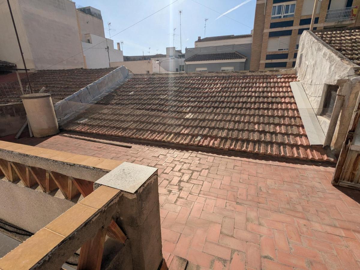 Сasa en Guardamar del Segura, Alicante, España 5 dormitorios, 198 m2 No. 113011