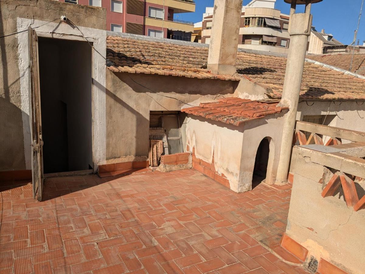 Сasa en Guardamar del Segura, Alicante, España 5 dormitorios, 198 m2 No. 113011
