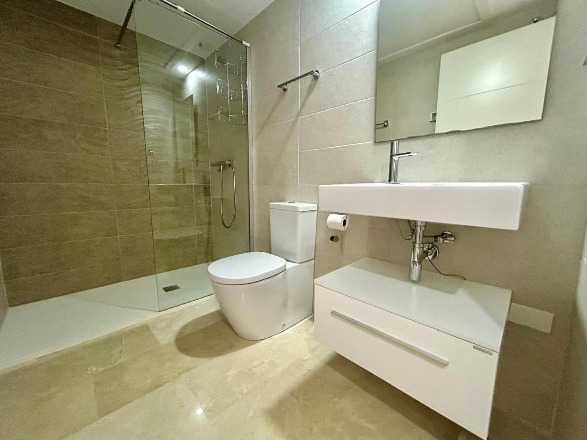 Appartamento a Torrevieja, Alicante, Spagna 3 camere da letto, 111 mq. N° 113001