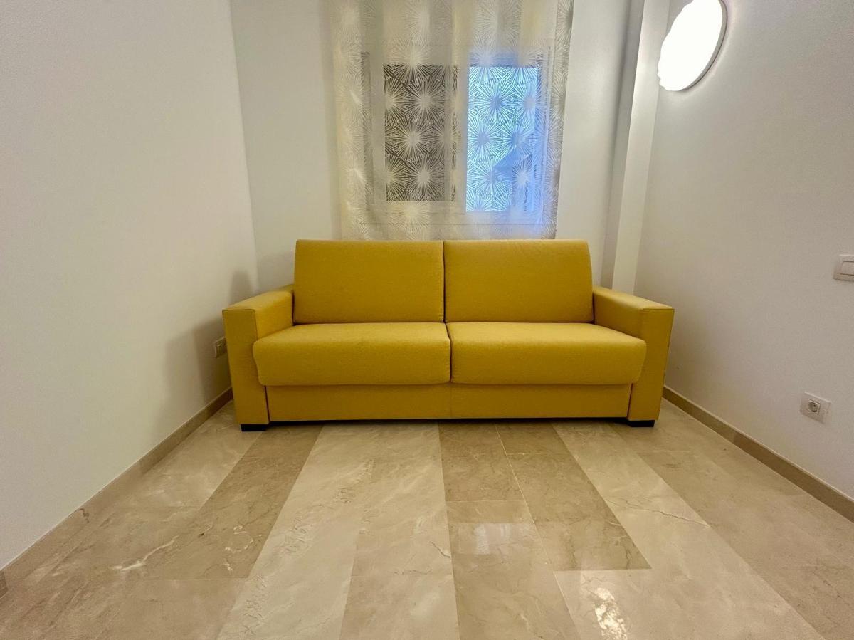 Appartamento a Torrevieja, Alicante, Spagna 3 camere da letto, 111 mq. N° 113001