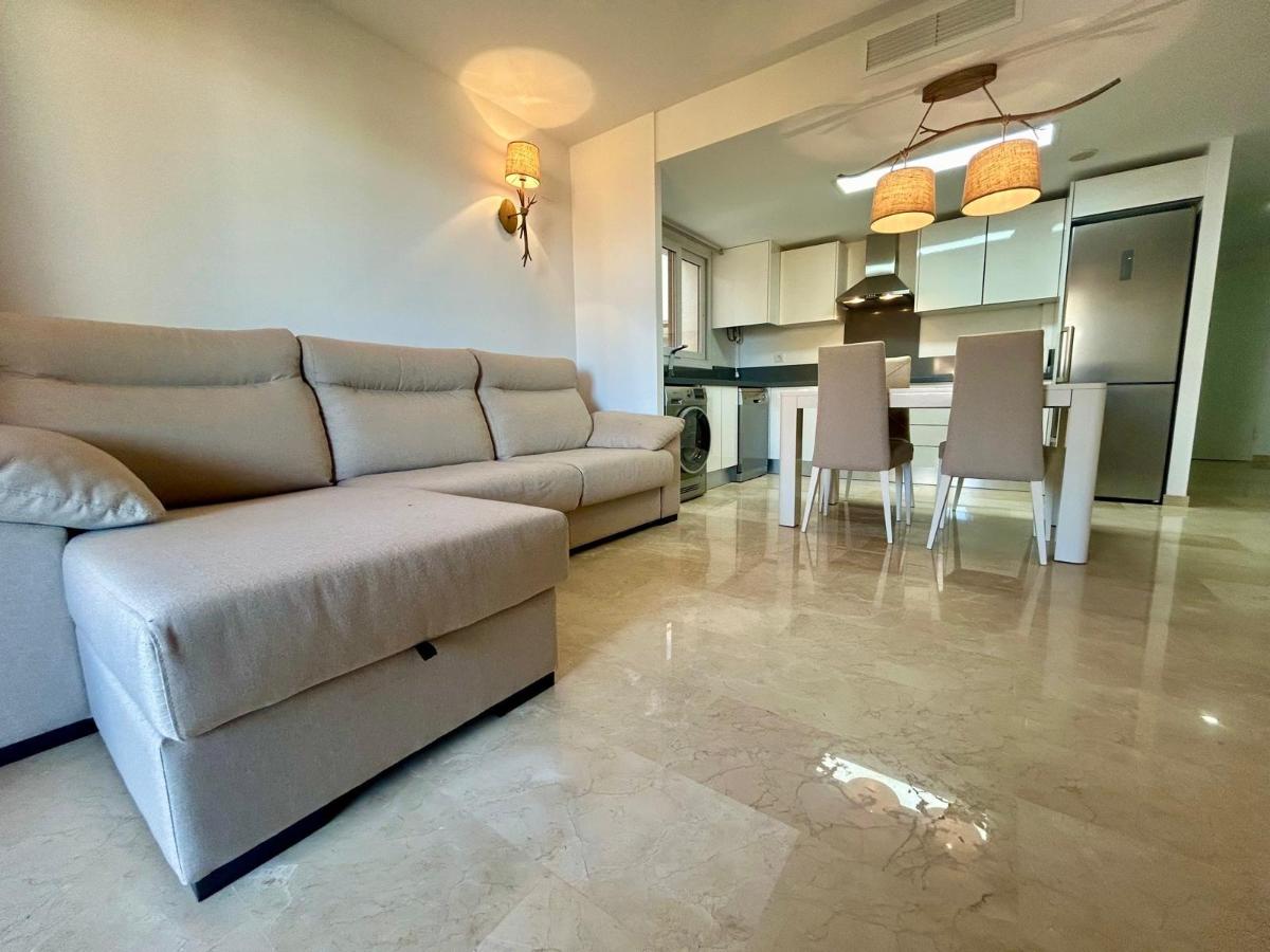 Appartamento a Torrevieja, Alicante, Spagna 3 camere da letto, 111 mq. N° 113001