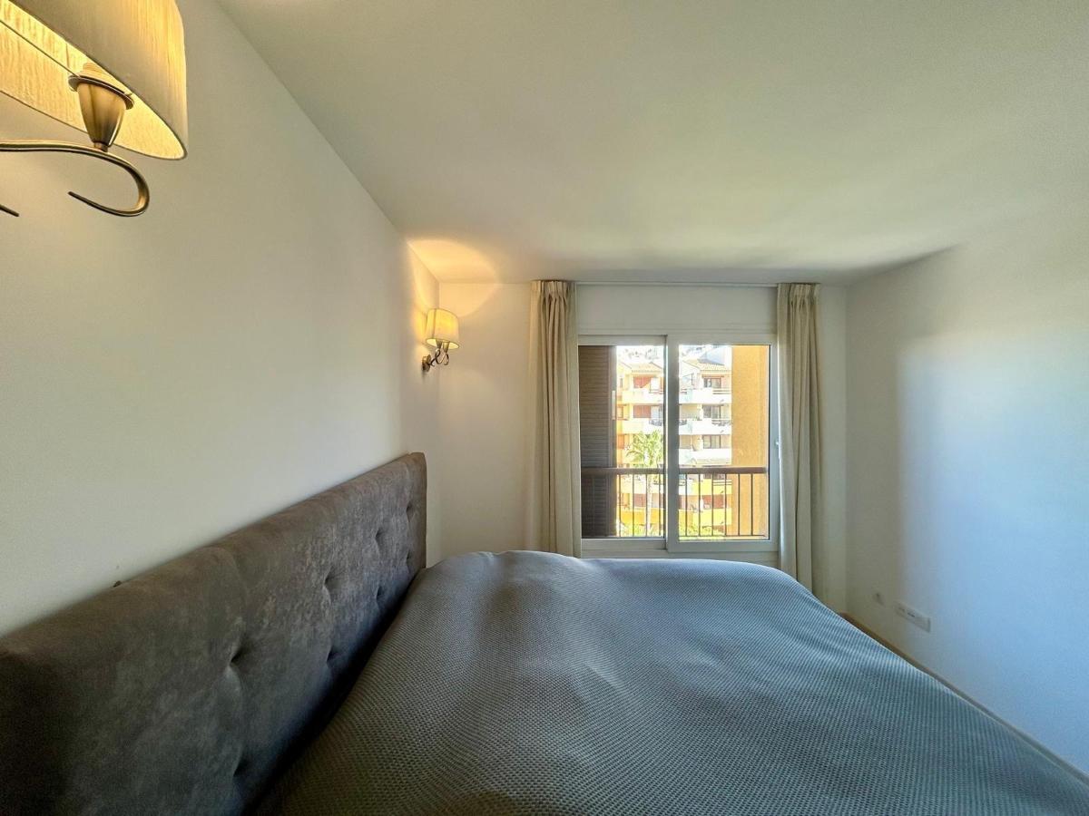 Appartamento a Torrevieja, Alicante, Spagna 3 camere da letto, 111 mq. N° 113001
