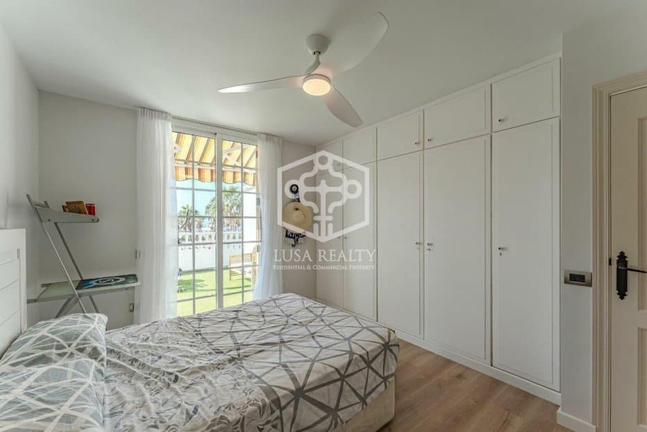 Villa in Adeje, Tenerife, Spain 3 bedrooms, 120 sq.m. No. 94467