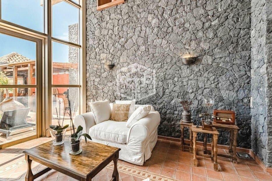 Villa en Adeje, Tenerife, España 5 dormitorios, 658 m2 No. 94470