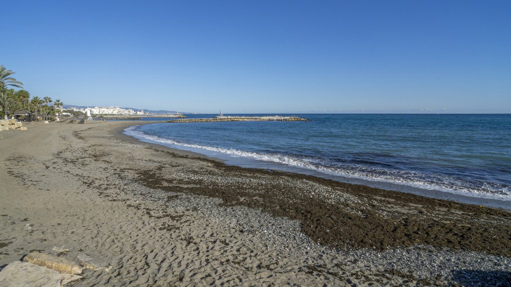Apartment in Marbella, Malaga, Spain 3 bedrooms, 141.41 sq.m. No. 107905