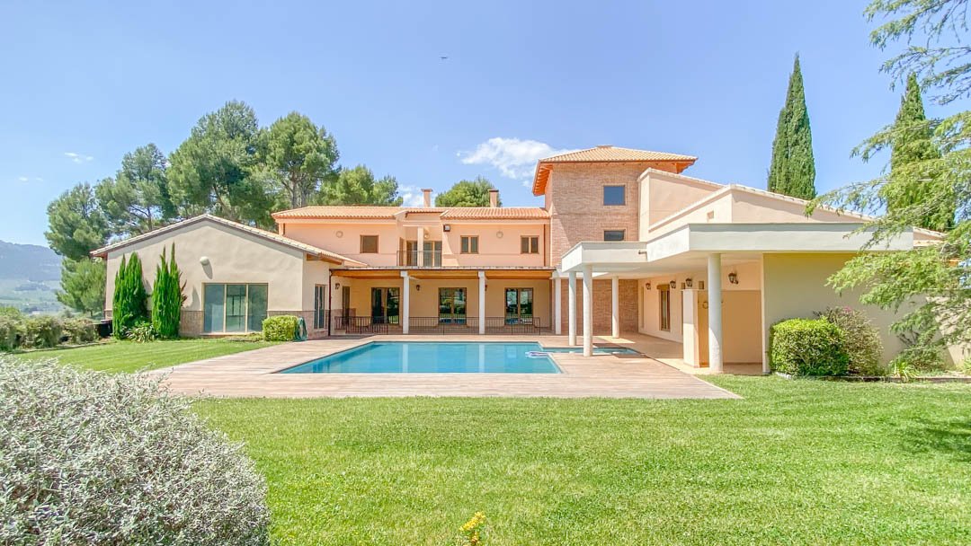 Villa in Penaguila, Alicante, Spain 7 bedrooms, 1529 sq.m. No. 84276