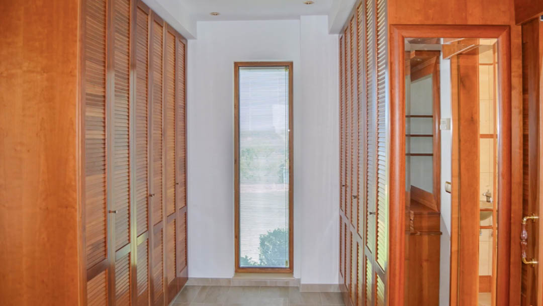 Villa in Penaguila, Alicante, Spain 7 bedrooms, 1529 sq.m. No. 84276