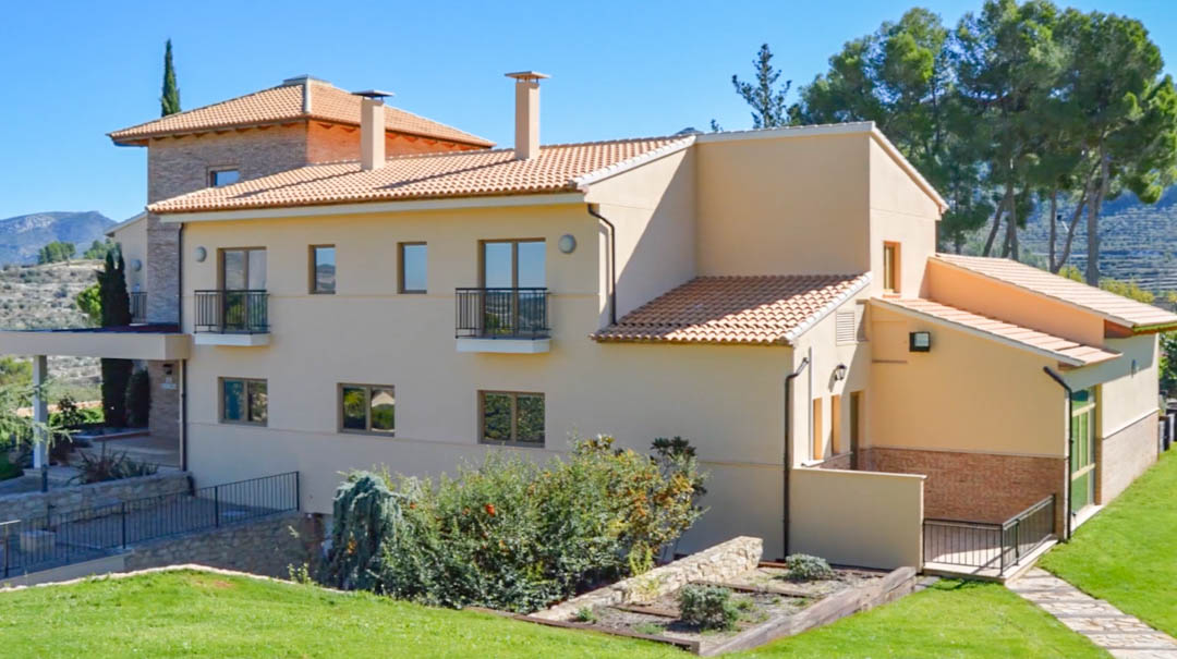 Villa in Penaguila, Alicante, Spain 7 bedrooms, 1529 sq.m. No. 84276
