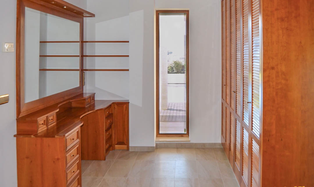 Villa in Penaguila, Alicante, Spain 7 bedrooms, 1529 sq.m. No. 84276