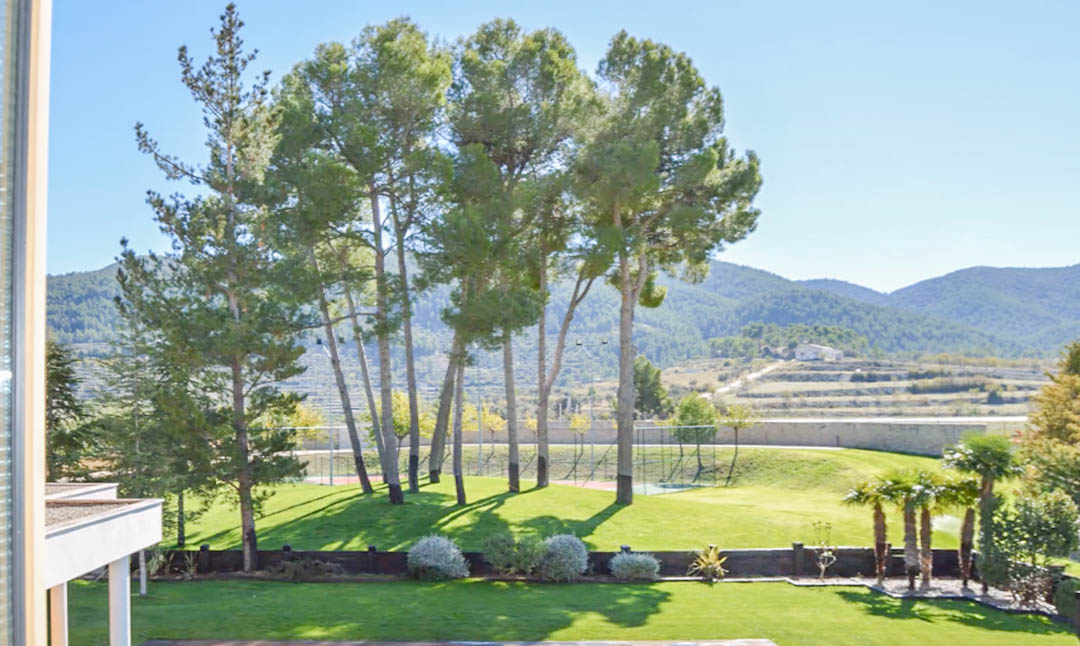 Villa in Penaguila, Alicante, Spain 7 bedrooms, 1529 sq.m. No. 84276
