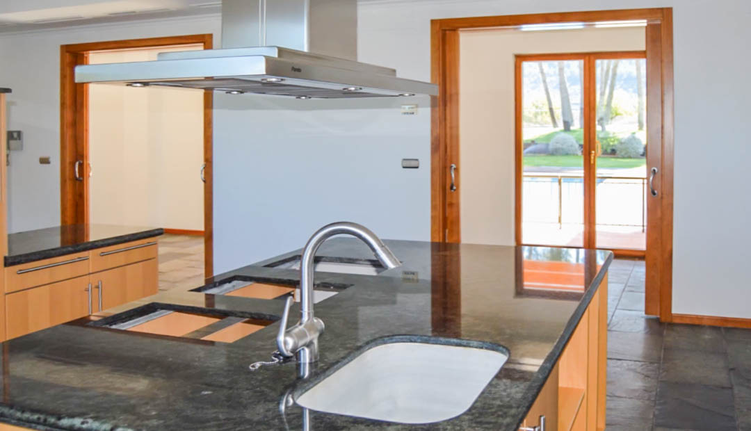 Villa in Penaguila, Alicante, Spain 7 bedrooms, 1529 sq.m. No. 84276