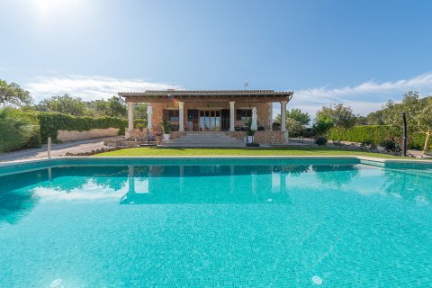 Finca in Sineu, Mallorca, Spain 4 bedrooms, 280 sq.m. No. 93499