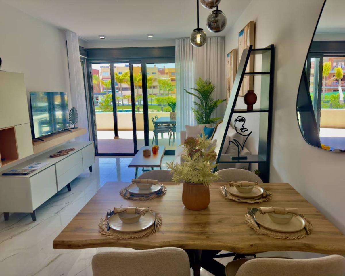 Huoneisto Guardamar del Segura, Alicante, Espanja 2 makuuhuonetta, 73 m2 No. 101935