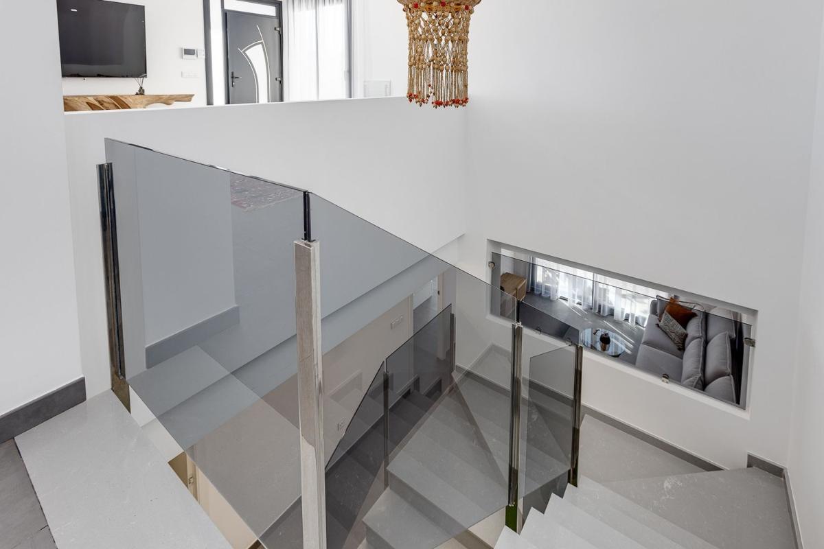 Villa in La Mata, Toledo, Spain 4 bedrooms, 210 sq.m. No. 95983