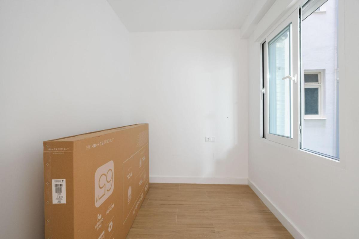 Apartment in Torrevieja, Alicante, Spain 4 bedrooms, 109 sq.m. No. 102469