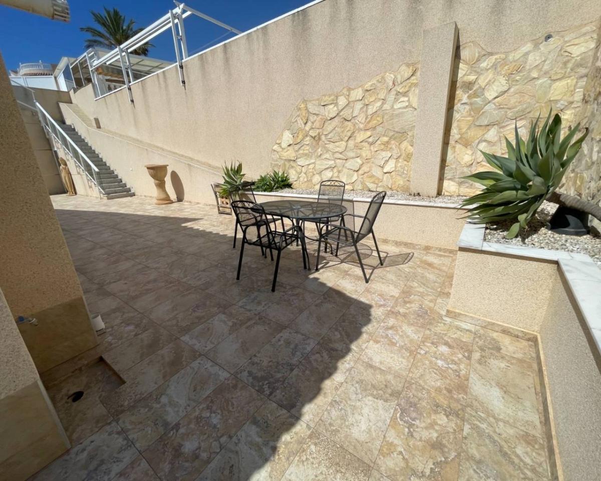Villa à Ciudad Quesada, Alicante, Espagne 3 chambres, 80 m2 No. 102468