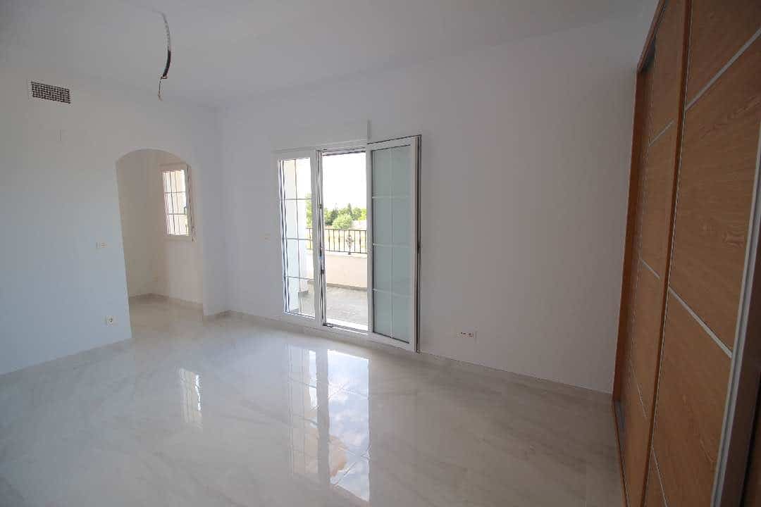 Villa en Pinoso, Alicante, España 4 dormitorios, 10000 m2 No. 87423
