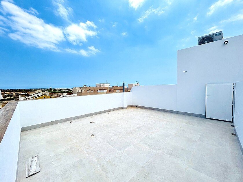 Appartamento a Pilar de la Horadada, Alicante, Spagna 3 camere da letto, 96 mq. N° 103313