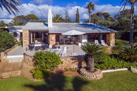 Villa en Sant Lluis, Menorca, España 5 dormitorios, 450 m2 No. 110972
