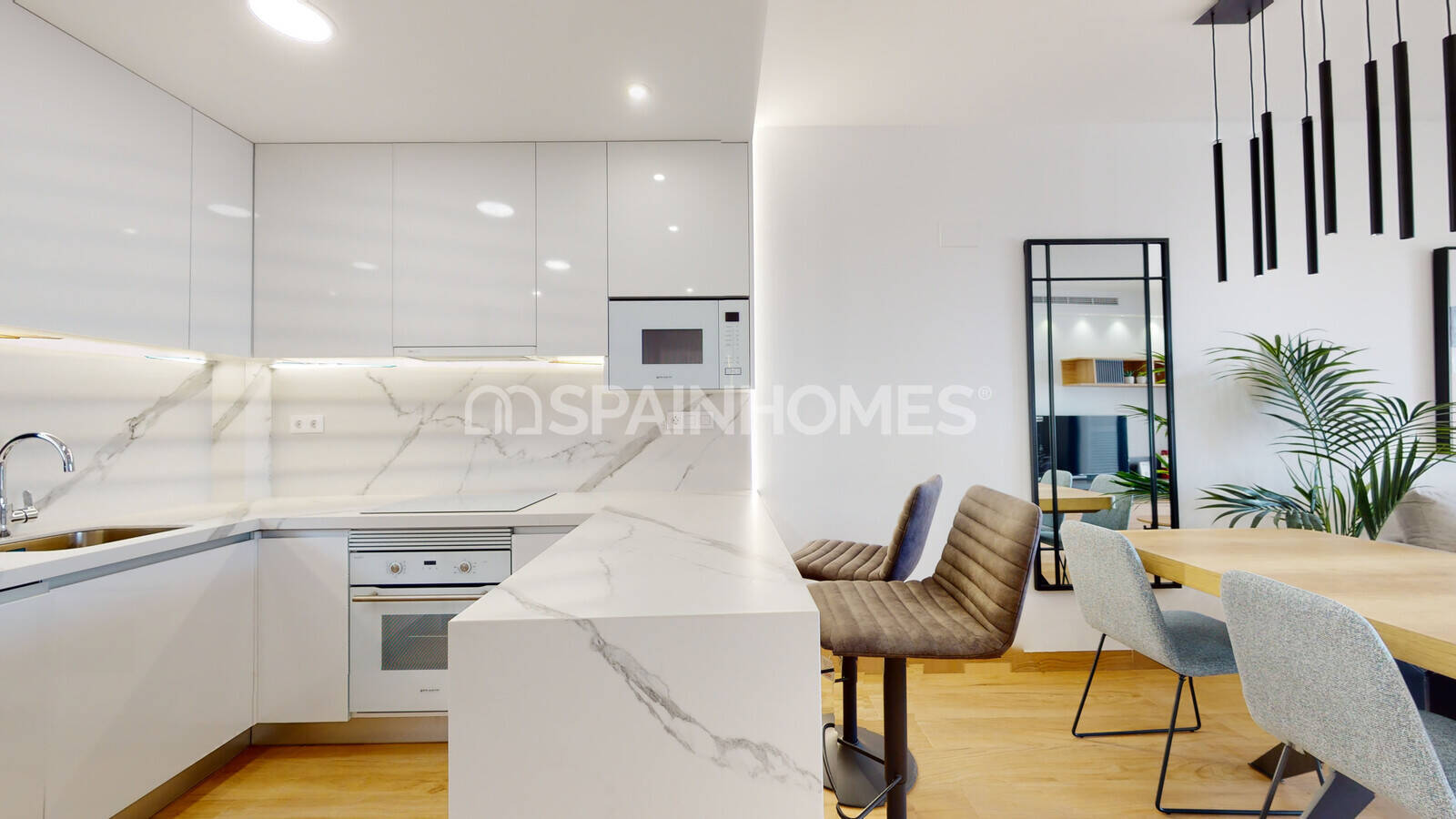 Dzīvoklis Torrevieja, Alicante, Spānijā 2 istabas, 80 m2 Nr. 98123