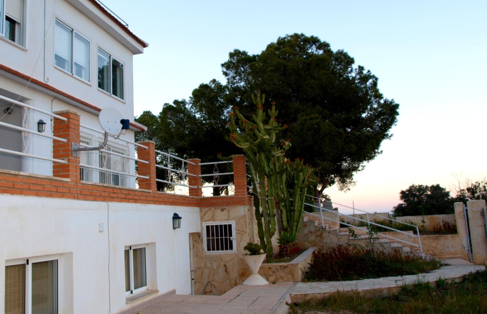Dom w Los Balcones, Alicante, Hiszpania 8 sypialni, 480 mkw. nr 117367