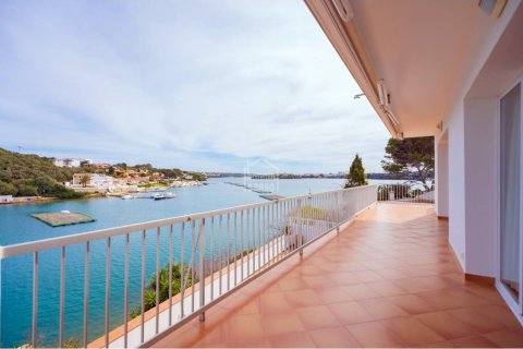 Huvila Mahon, Menorca, Espanja 3 makuuhuonetta, 203 m2 No. 110915