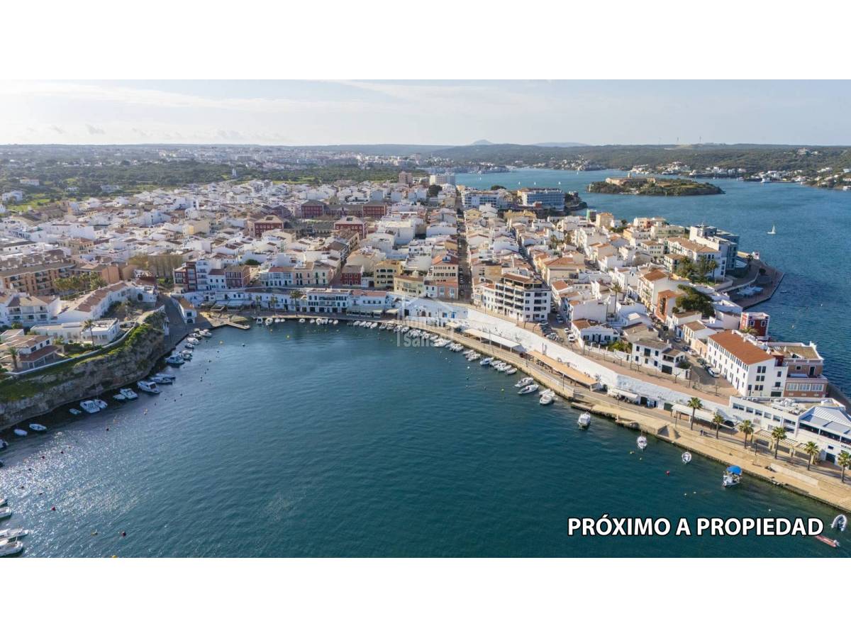 Land plot à Es Castell, Menorca, Espagne No. 110993